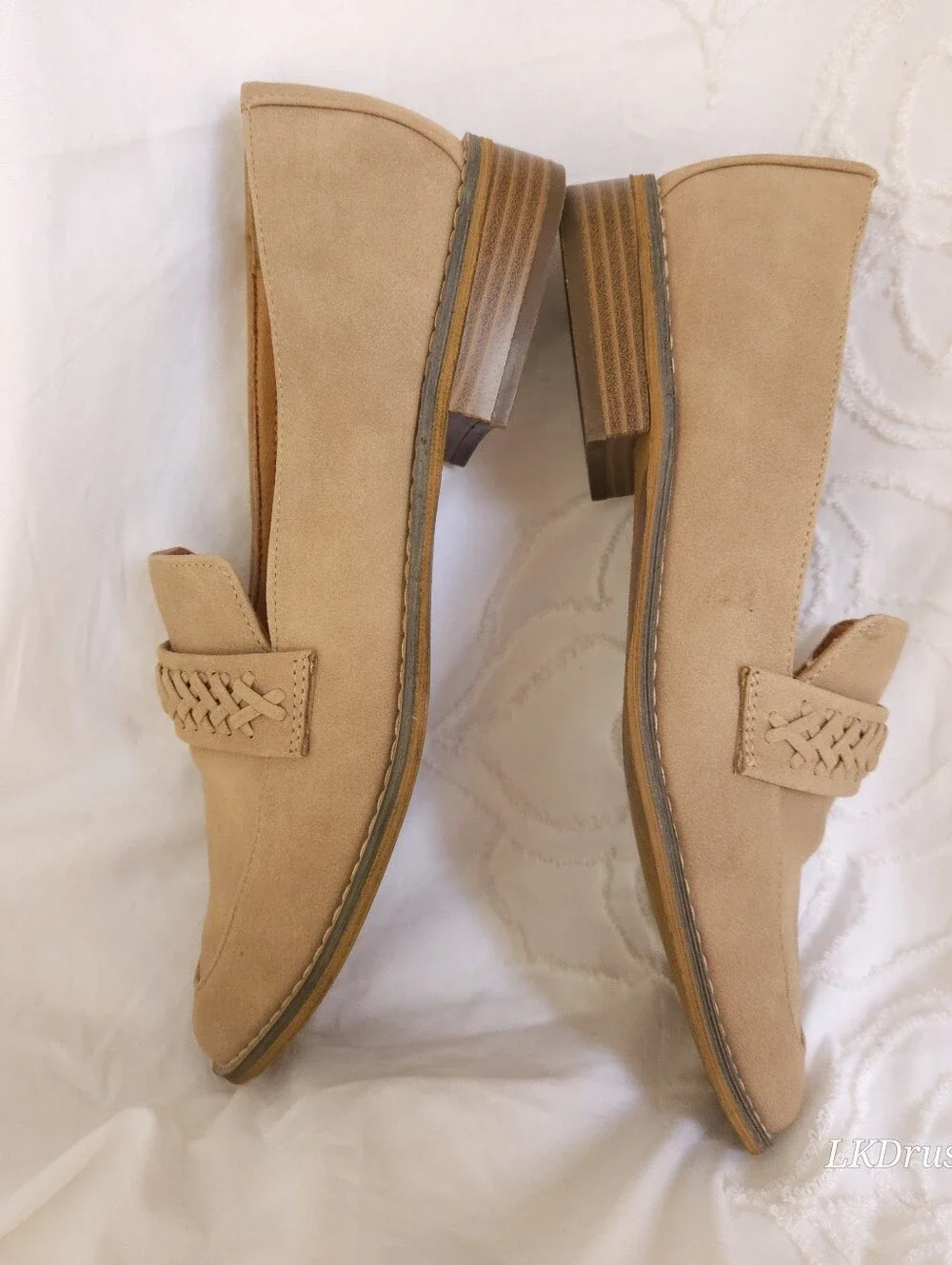 Indigo Road Beige Suede Woven Accent Women's Loafers Sz 7.5